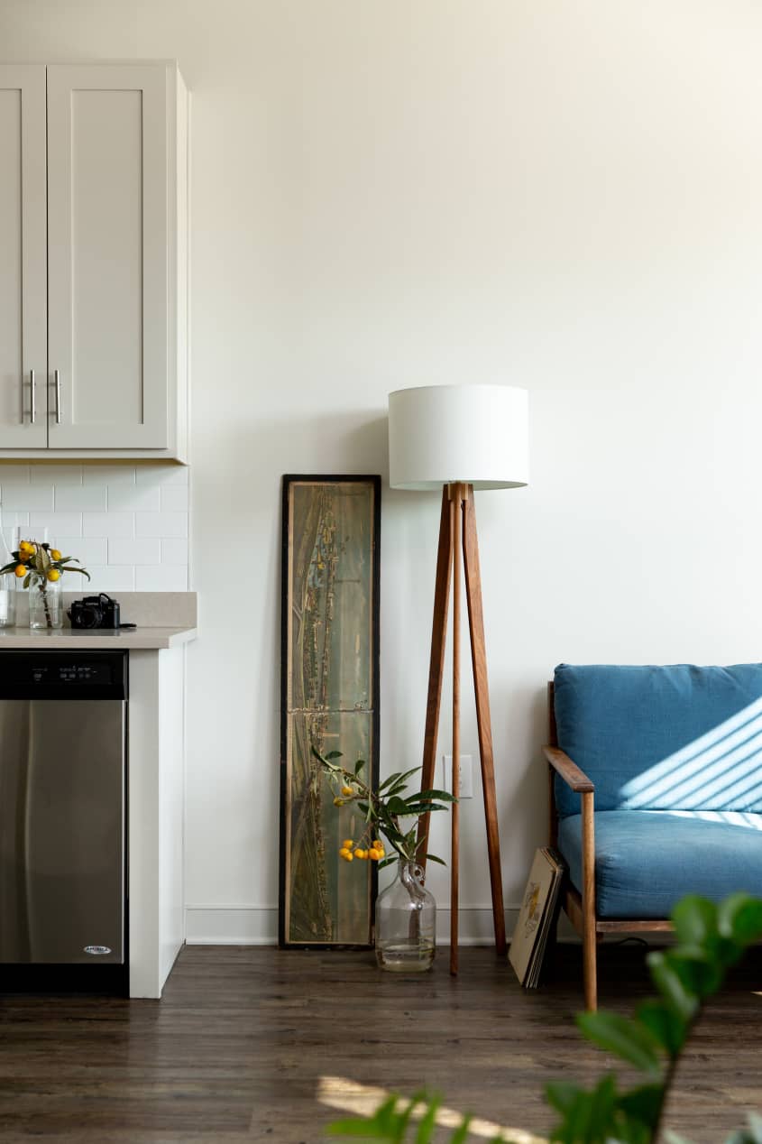 Minimal and Modern Charleston Rental Apartment Apartment Therapy